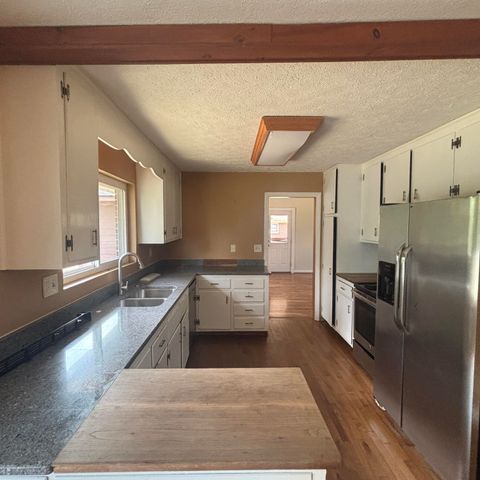 Tiny photo for 135 Lynwood Drive, Aiken, SC 29803 (MLS # 222114)