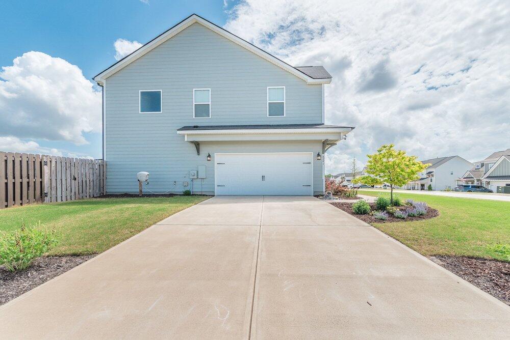 8241 Crossbow Landing