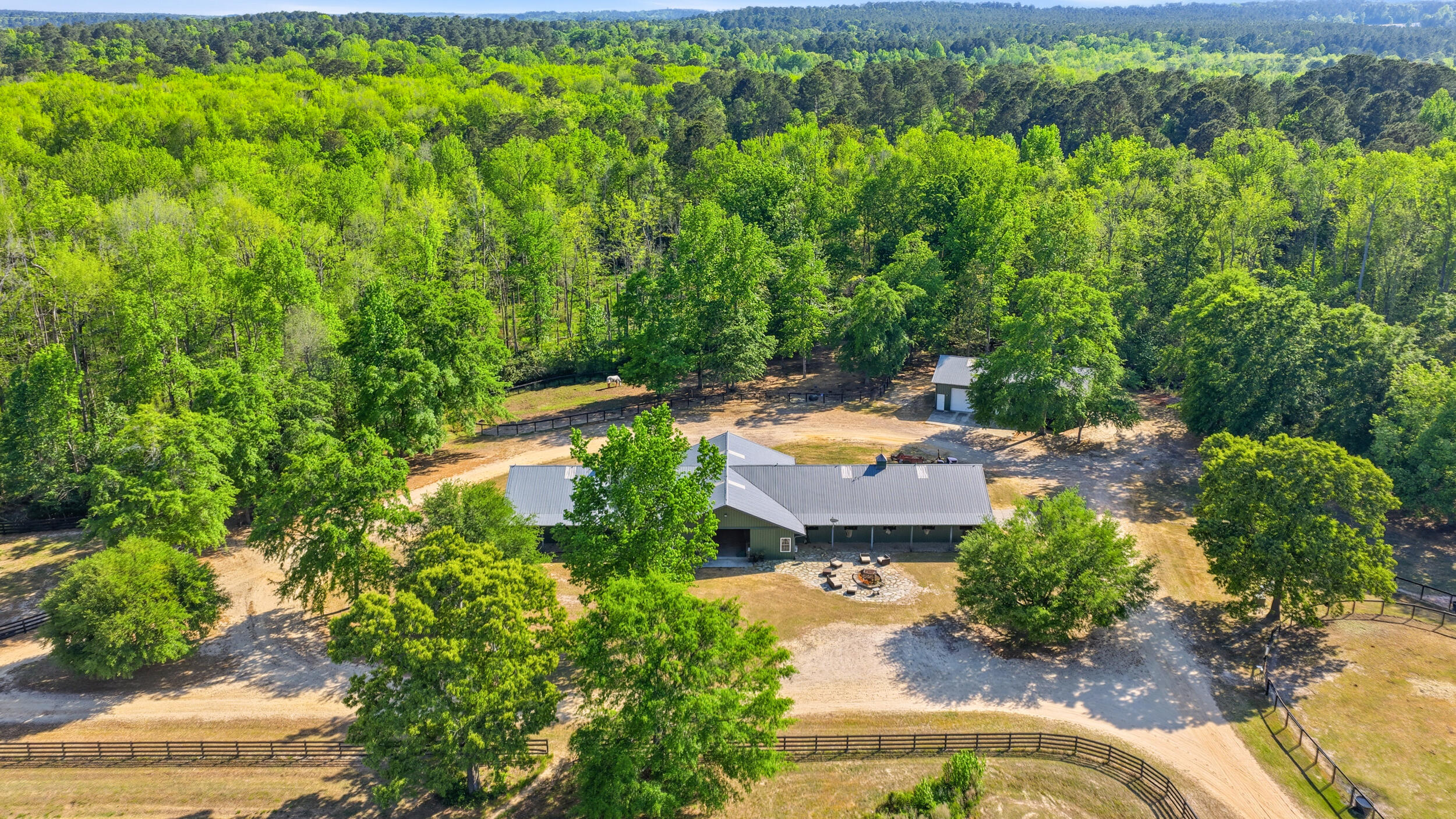 546 Mcintosh Loop