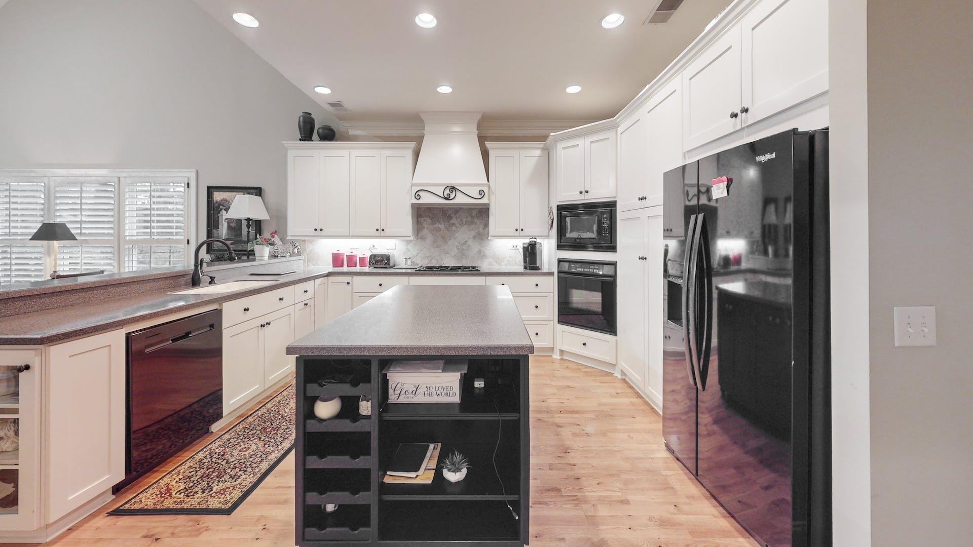 Aiken, South Carolina 29803, United States, 4 Bedrooms Bedrooms, ,3 BathroomsBathrooms,Residential,Pending,65298