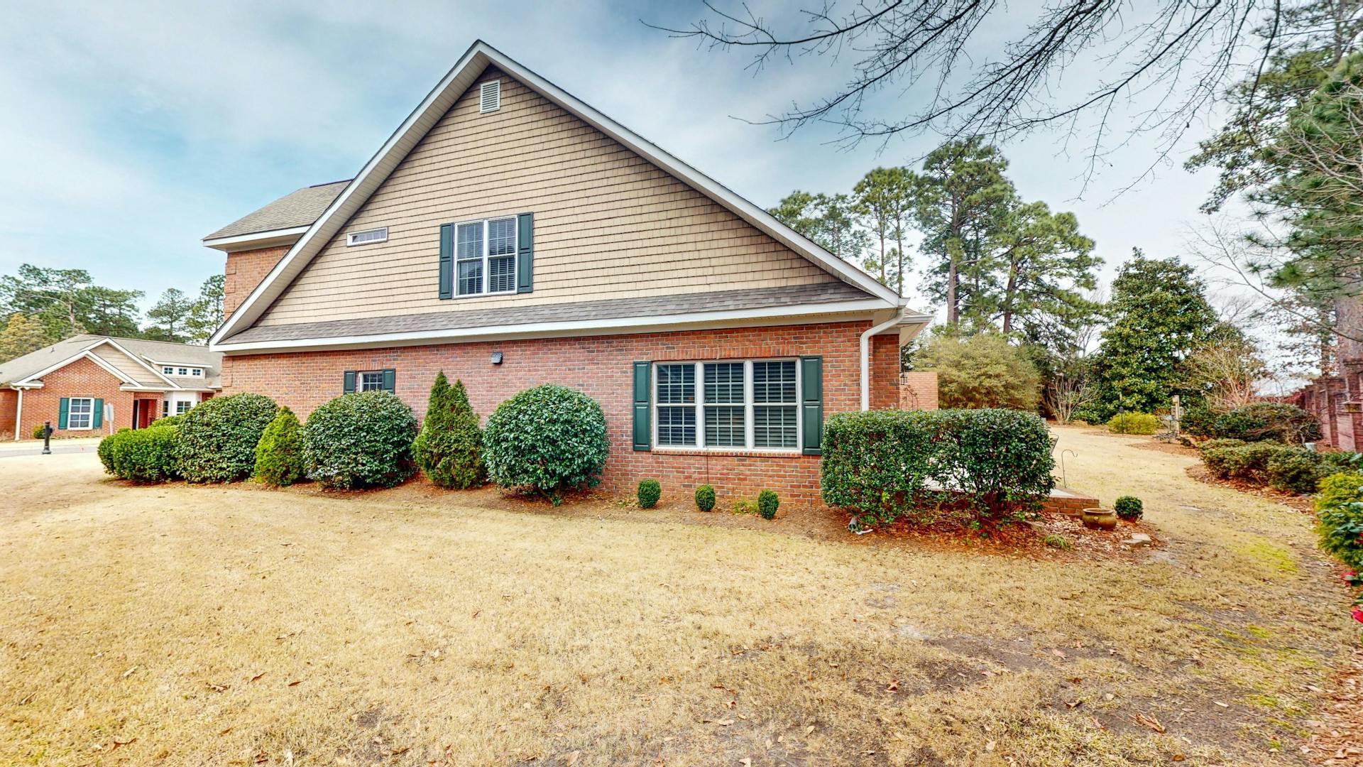 Aiken, South Carolina 29803, United States, 4 Bedrooms Bedrooms, ,3 BathroomsBathrooms,Residential,Pending,65298