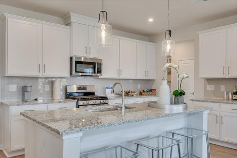 Tiny photo for 2042 Saylor Lane, Grovetown, GA 30813 (MLS # 222027)