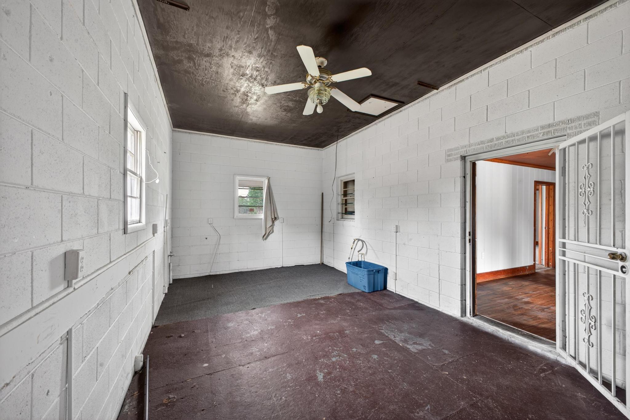 4041 Mike Padgett Highway