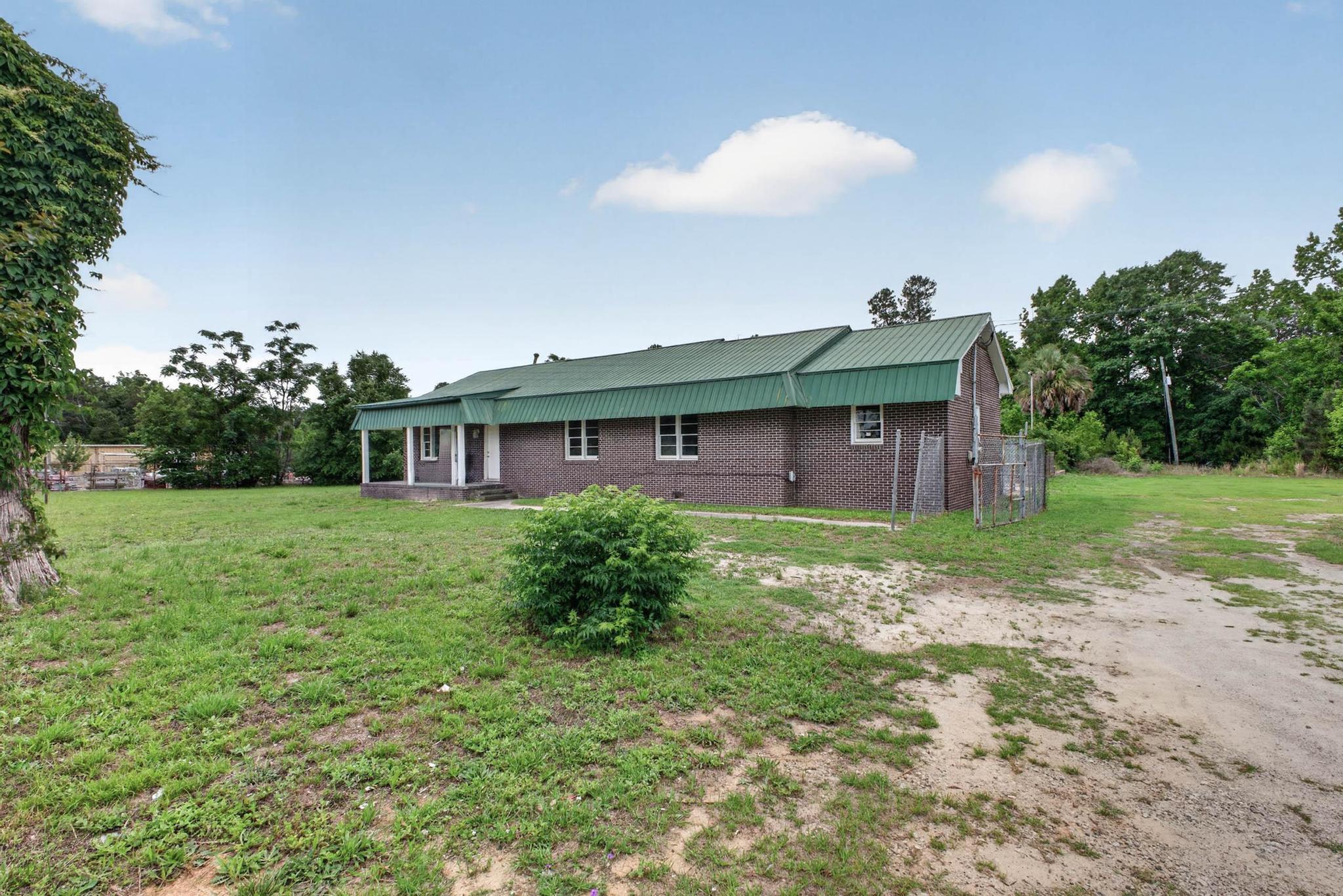 4041 Mike Padgett Highway