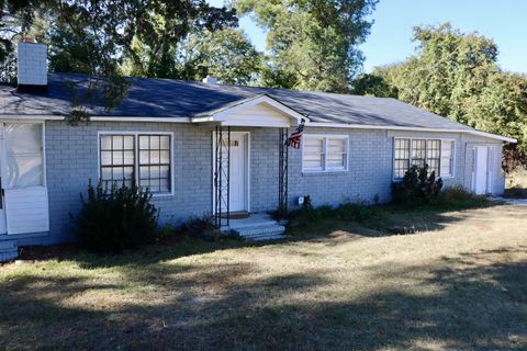 Photo of 3335 Vaucluse Road, Aiken, SC 29801 (MLS # 220450)