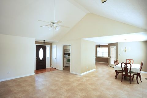 Tiny photo for 37 Summerset Court, Aiken, SC 29803 (MLS # 222120)