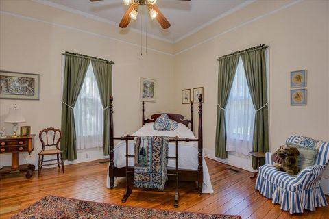 Tiny photo for 501 Buncombe Street, Edgefield, SC 29824 (MLS # 214829)