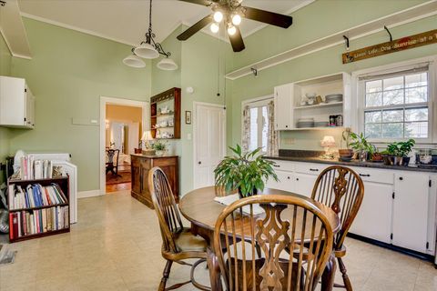 Tiny photo for 501 Buncombe Street, Edgefield, SC 29824 (MLS # 214829)