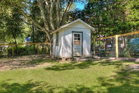 Tiny photo for 501 Buncombe Street, Edgefield, SC 29824 (MLS # 214829)