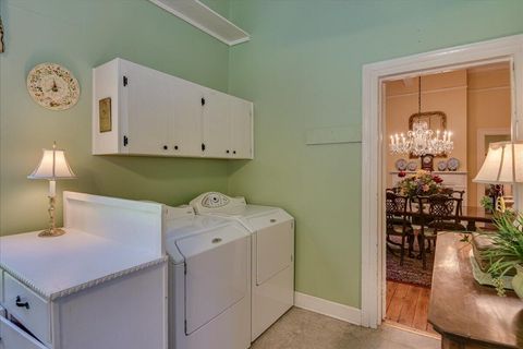 Tiny photo for 501 Buncombe Street, Edgefield, SC 29824 (MLS # 214829)