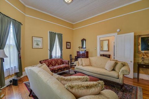 Tiny photo for 501 Buncombe Street, Edgefield, SC 29824 (MLS # 214829)