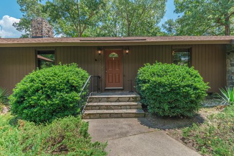 Single Family Residence in Aiken SC 10 Inverness Street 5.jpg