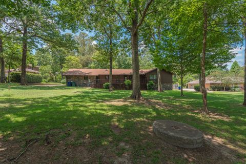 Single Family Residence in Aiken SC 10 Inverness Street 46.jpg