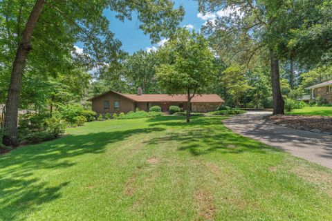 Single Family Residence in Aiken SC 10 Inverness Street 1.jpg