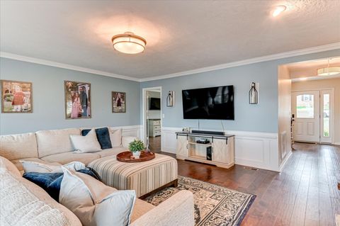 Tiny photo for 451 Highlands Court, Martinez, GA 30907 (MLS # 222163)