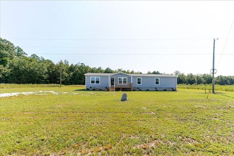 Photo of 1159 Hickory Hill Road, Eastover, SC 29044 (MLS # 219427) Photo of 1159 Hickory Hill Road, Eastover, SC 29044 (MLS # 219427)
