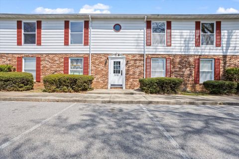 Photo of 1010 Carriage Drive #Apt D, Aiken, SC 29803 (MLS # 222441)