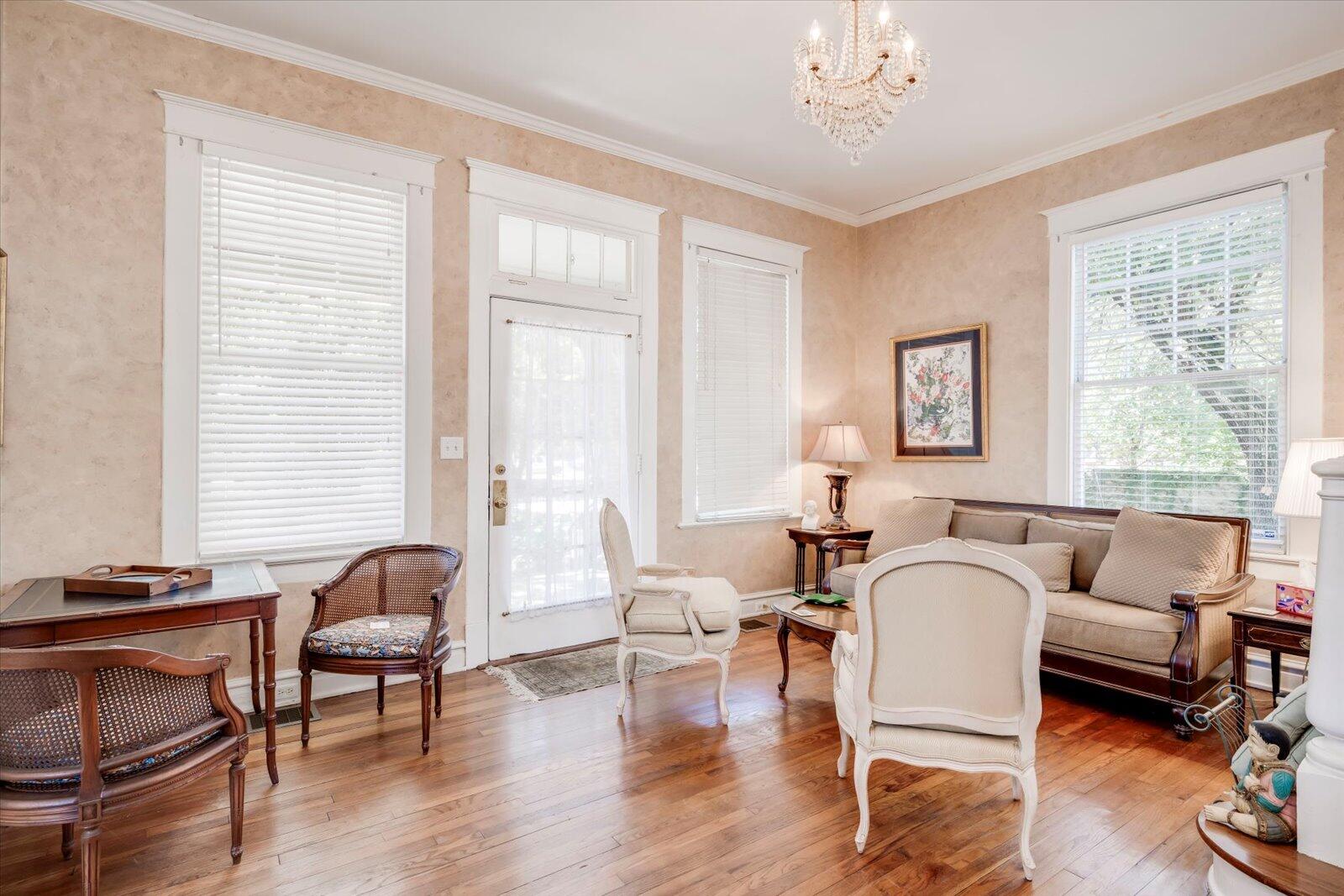 111 Greenville Street NW
