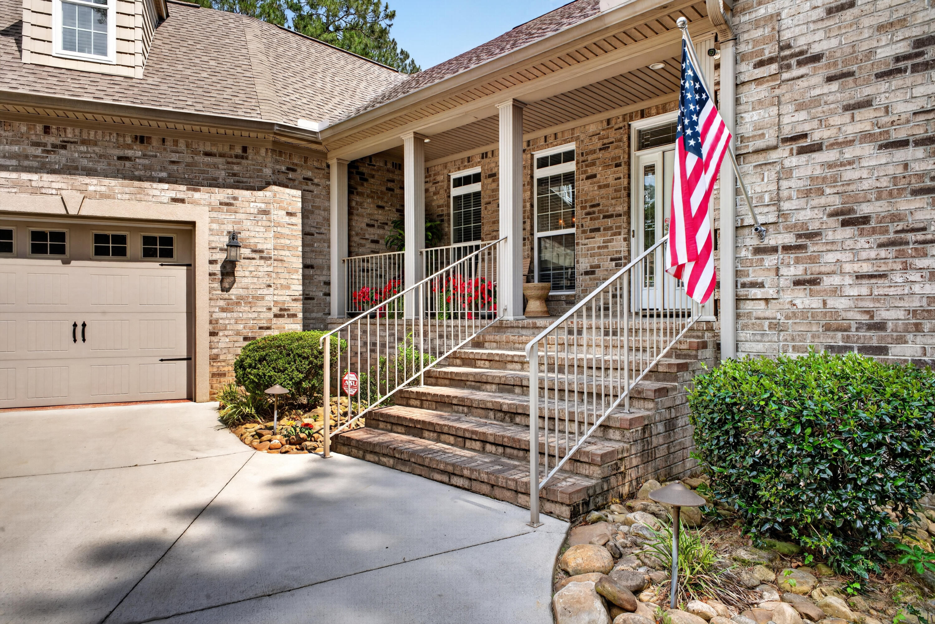 537 Wentworth Circle