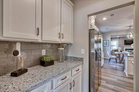 Tiny photo for 4241 Whitehouse Street, Harlem, GA 30814 (MLS # 216546)