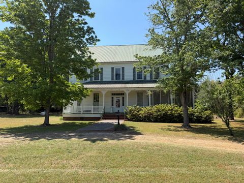 Photo of 103 E Wise Street, Trenton, SC 29847 (MLS # 223006)