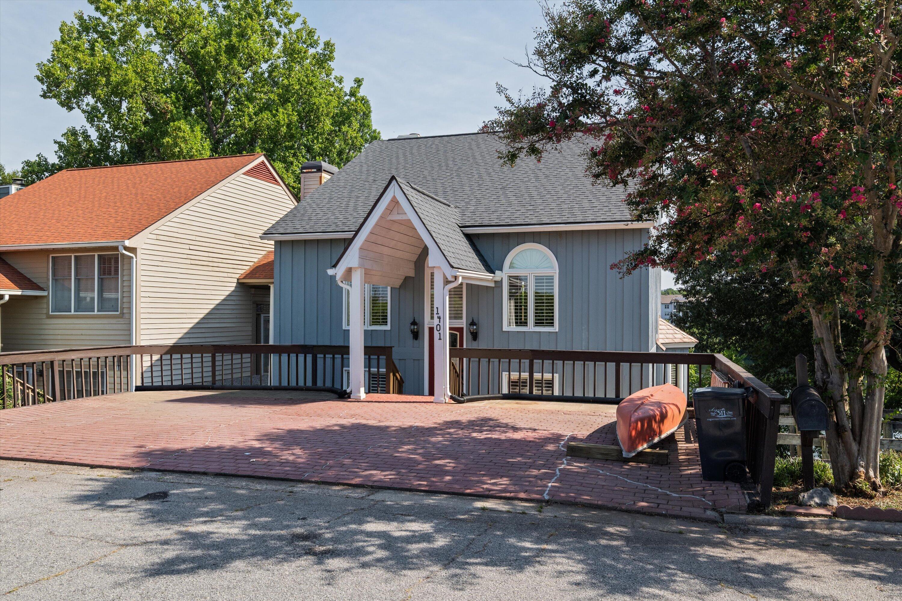 1401 Waters Edge Drive