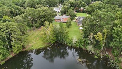 Photo of 613 Skyline Drive, Batesburg-Leesville, SC 29070 (MLS # 220872)