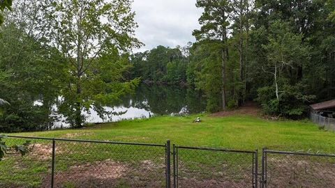 Tiny photo for 613 Skyline Drive, Batesburg-Leesville, SC 29070 (MLS # 220872)