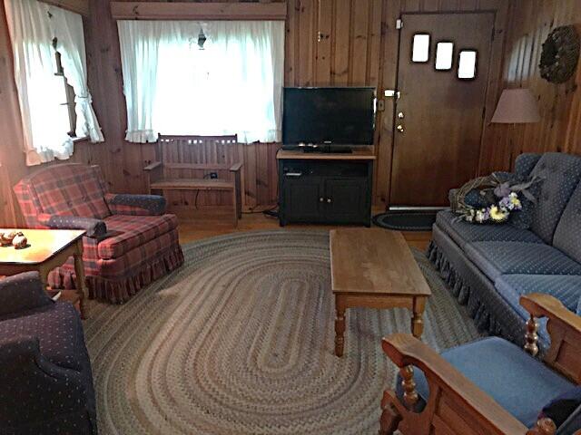 8280 Marlboro Avenue