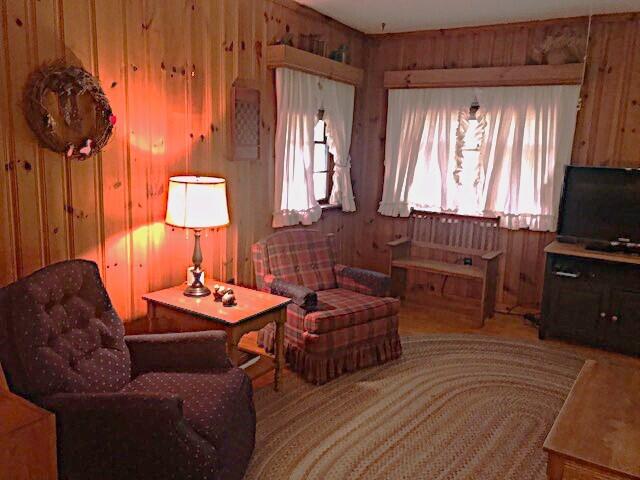 8280 Marlboro Avenue