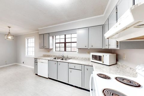 Tiny photo for 308 Columbus Avenue, North Augusta, SC 29841 (MLS # 220771)