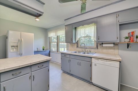 Tiny photo for 155 Garden Drive, Williston, SC 29853 (MLS # 218079)