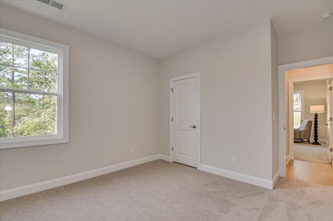Tiny photo for 4 Belfast Court, North Augusta, SC 29860 (MLS # 217802)