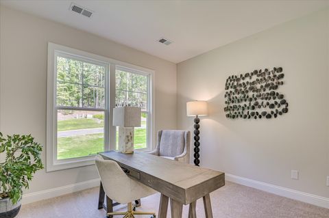 Tiny photo for 4 Belfast Court, North Augusta, SC 29860 (MLS # 217802)