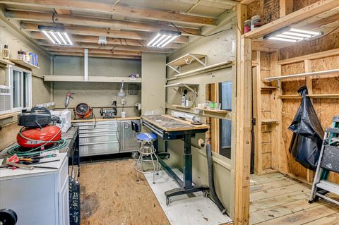 Tiny photo for 215 Barnard Avenue SE, Aiken, SC 29801 (MLS # 218011)