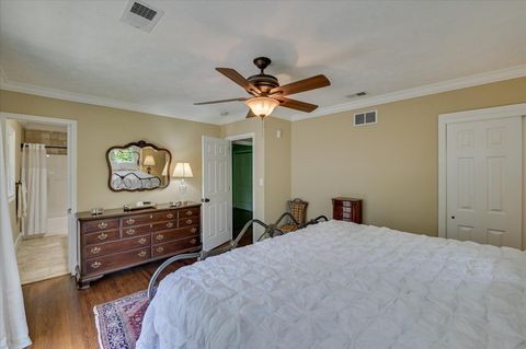 Tiny photo for 215 Barnard Avenue SE, Aiken, SC 29801 (MLS # 218011)