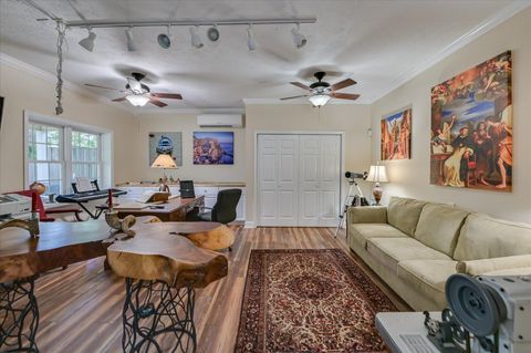 Tiny photo for 215 Barnard Avenue SE, Aiken, SC 29801 (MLS # 218011)