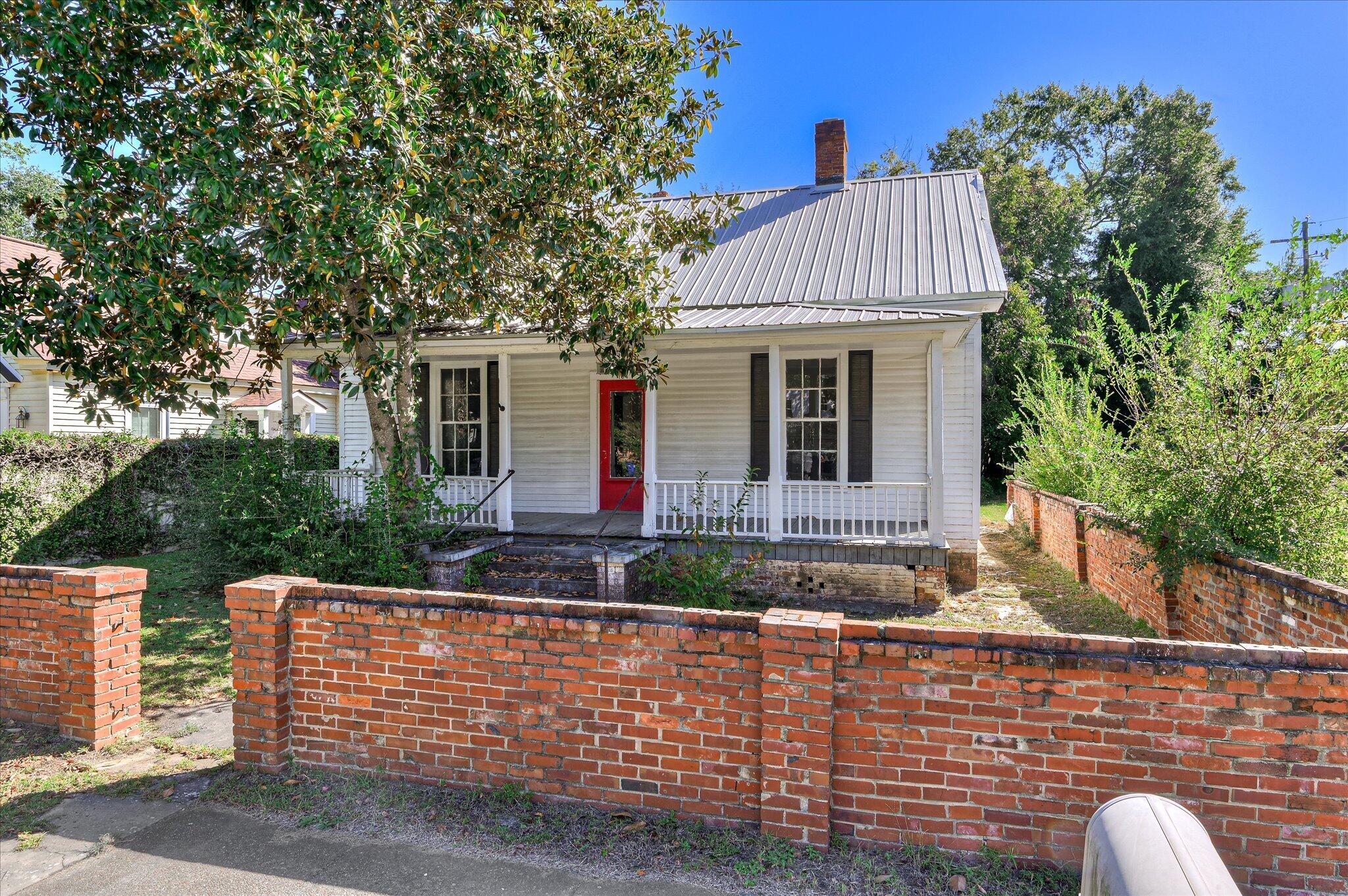 134 Greenville Street NW