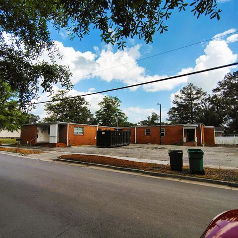 Tiny photo for 102 W Market Street, Timmonsville, SC 29161 (MLS # 217309)