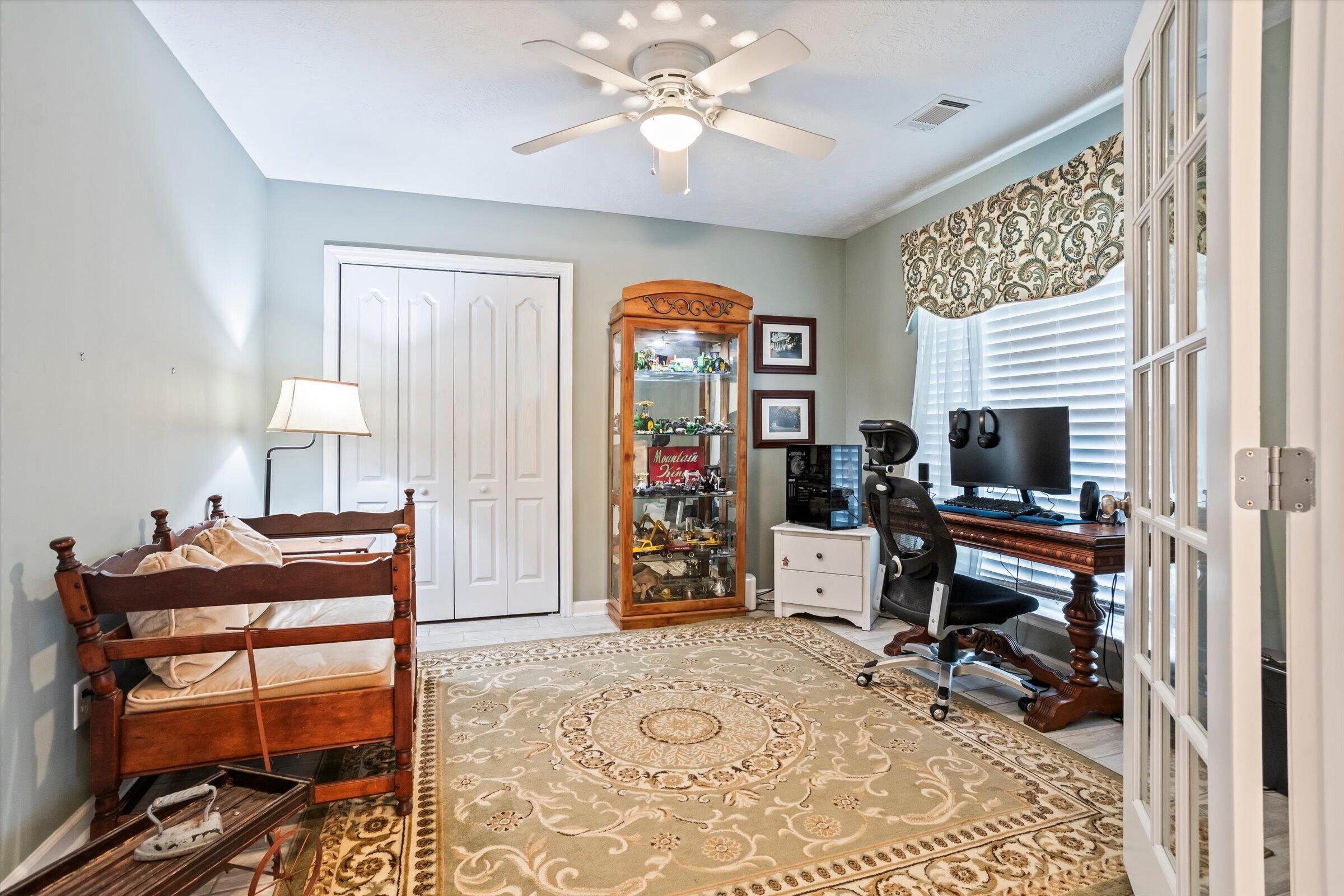 1209 Cinnamon Drive