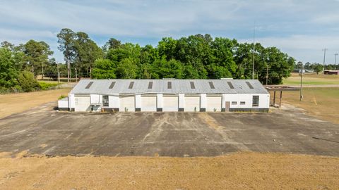 Photo of 565 State Rd S-6-459, Blackville, SC 29817 (MLS # 223728)