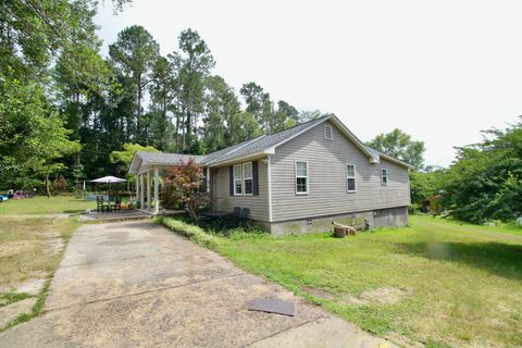 Tiny photo for 924 W Martintown Road, North Augusta, SC 29841 (MLS # 218481)