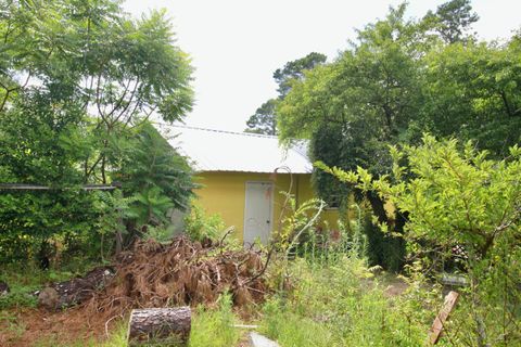 Tiny photo for 924 W Martintown Road, North Augusta, SC 29841 (MLS # 218481)