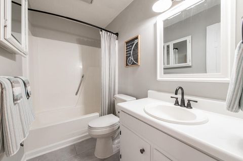 Tiny photo for 49 Vanderbilt Drive, Aiken, SC 29803 (MLS # 221935)