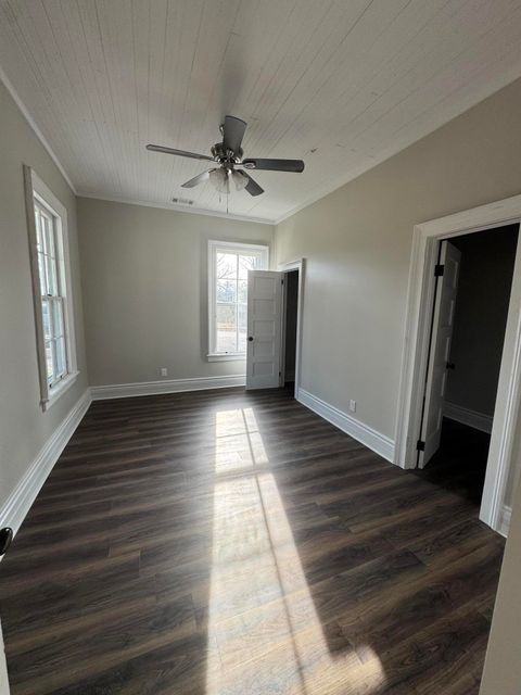 Tiny photo for 191 Mc Cary Street, Edgefield, SC 29824 (MLS # 222129)