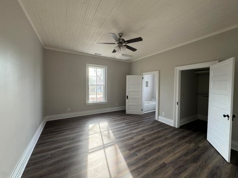 Tiny photo for 191 Mc Cary Street, Edgefield, SC 29824 (MLS # 222129)