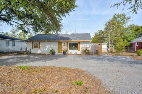 Photo of 3221 Alpine Road, Augusta, GA 30909 (MLS # 221847)