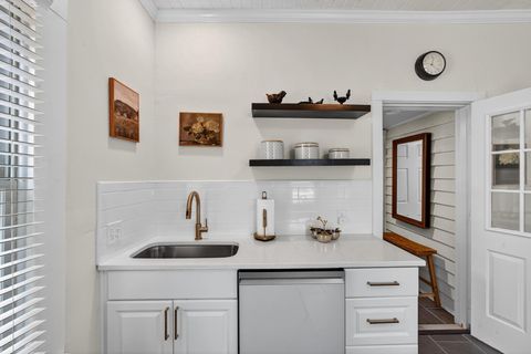 Tiny photo for 102 Edgefield Avenue NE, Aiken, SC 29801 (MLS # 219940)
