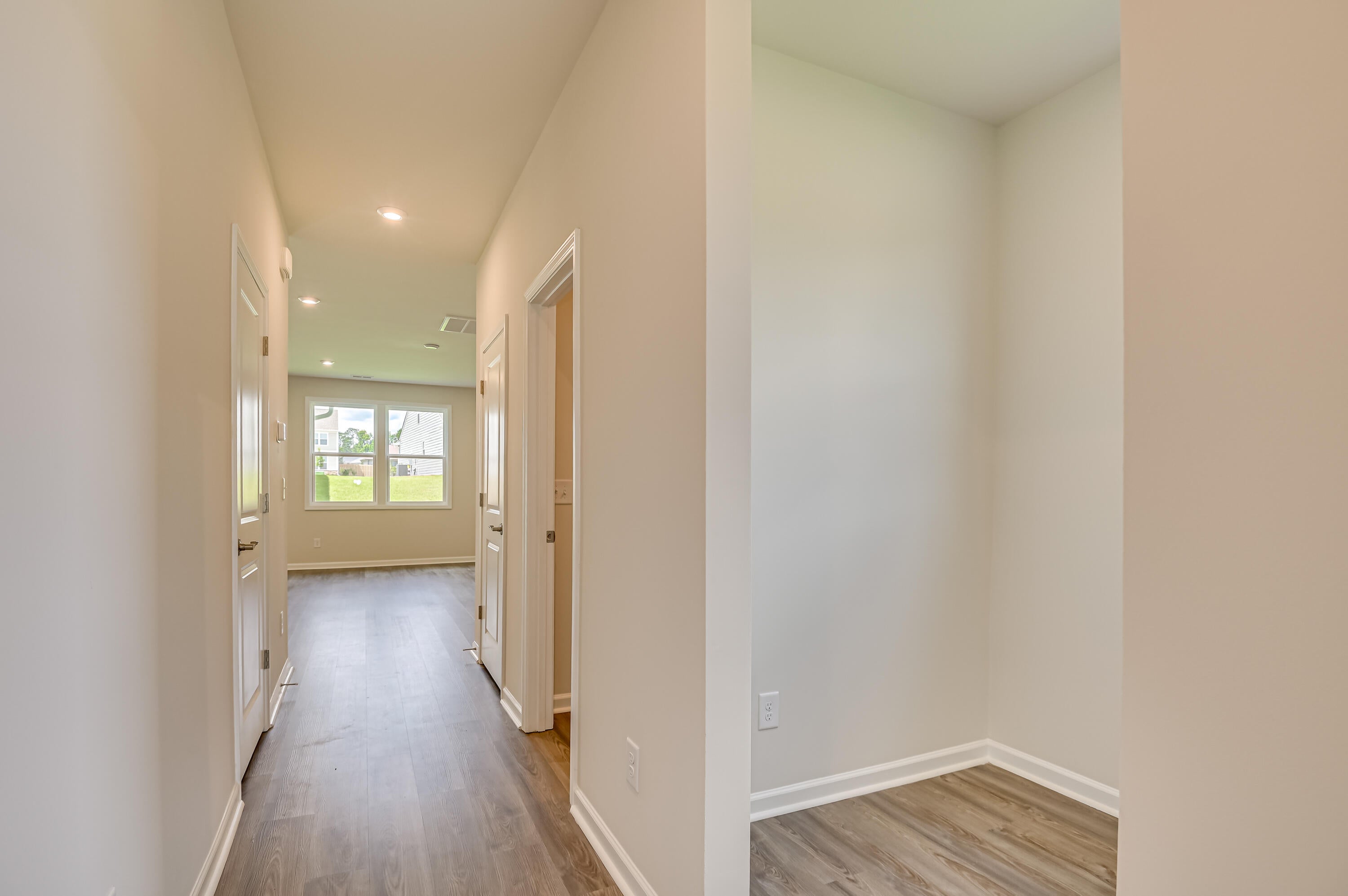 5663 Proper Court
