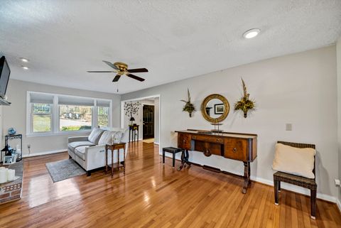 Tiny photo for 640 Mallard Drive, Chapin, SC 29036 (MLS # 220939)